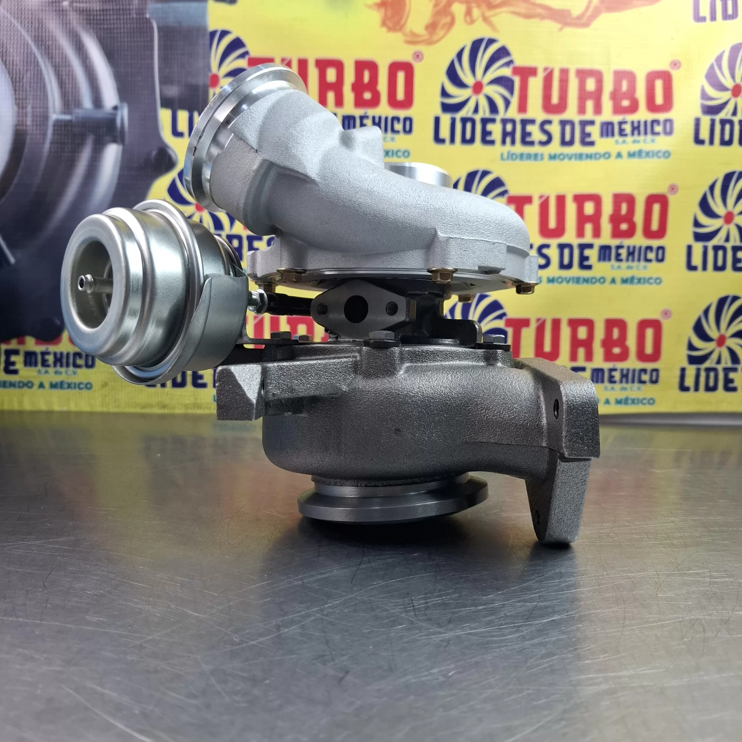 Turbo Para Mercedes-Benz Sprinter 211CDI 311CDI 411CDI OM611 GT1852V TLM G018-1S. - Imagen 3