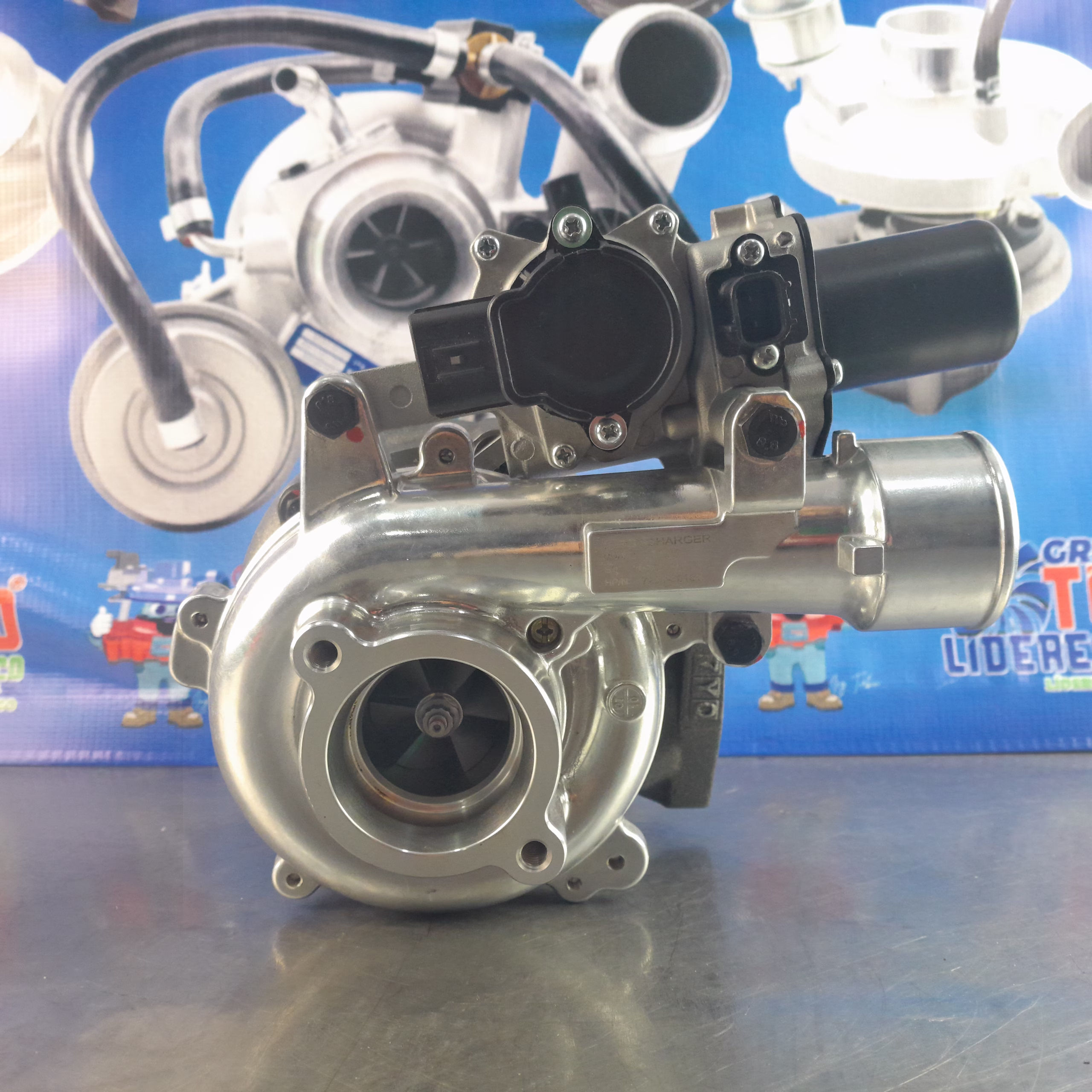 Turbo para Toyota Hilux 2.5L, Landcruiser D-4D/ CT16V/ TLM T024S - Imagen 5