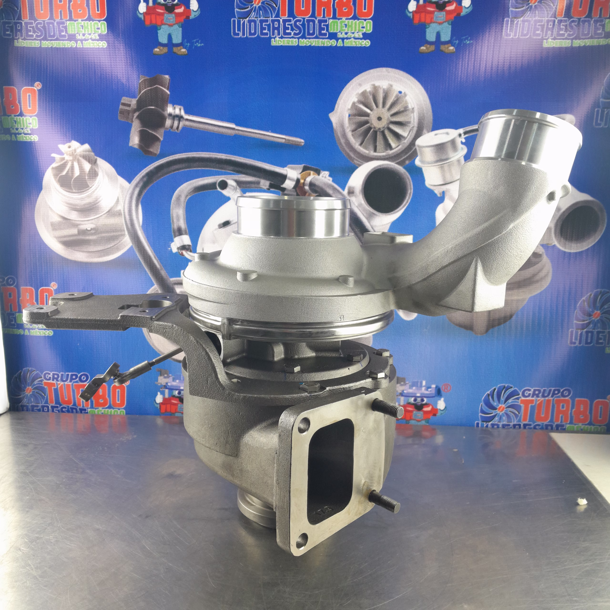 Turbo para International DT465, 570 Maxxforce I313/ S300V110/ TLM S030-1R